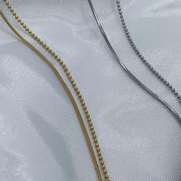 Dainty Gold Bead Layer Bracelet, Thin Herringbone Bracelet - Picture 2 of 7